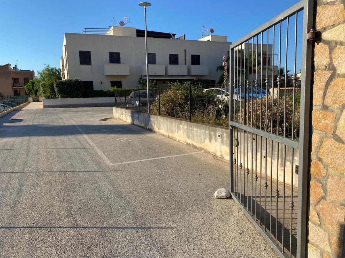 Case Vacanza Cristina Site In Antico Baglio E In Via Abruzzi N 161 Сан-Вито-Ло-Капо Экстерьер фото
